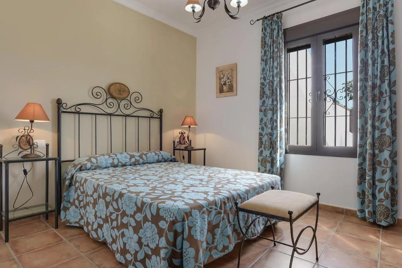 Villa Fuentes Solo Familias Conil de la Frontera 0*,